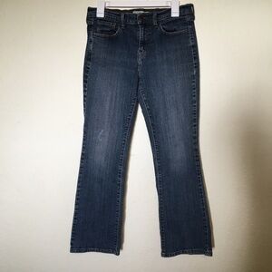 Levi's 515 women's boot cut stretch jeans. Size 8S